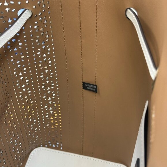 🆕 FURLA 🧿 NWOT Constanza Laser Cut Leather Drawstring Bucket Bag, Chalk - Picture 12 of 16